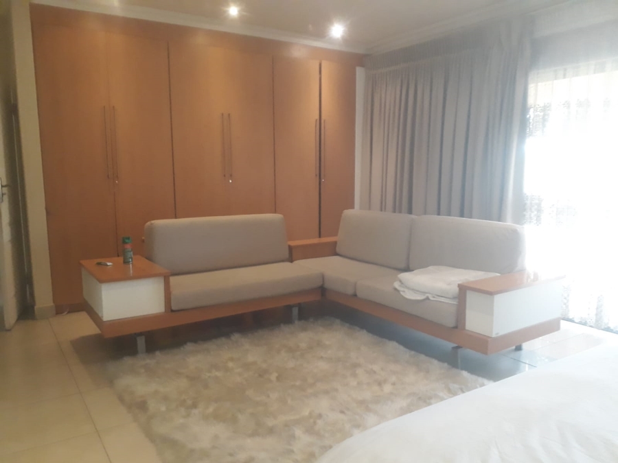 4 Bedroom Property for Sale in Zinniaville North West